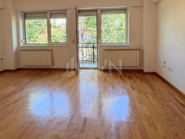 Casă închirieri în București