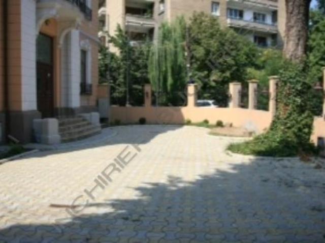 Casă închirieri în București