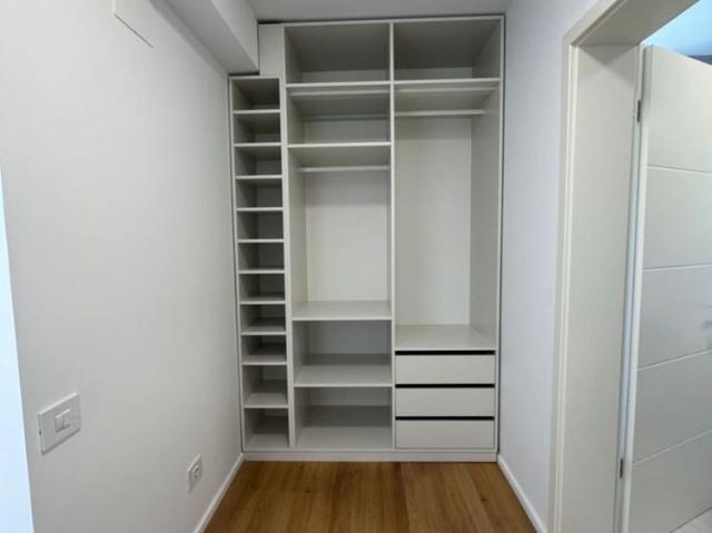 Casă închirieri în Colțea, București