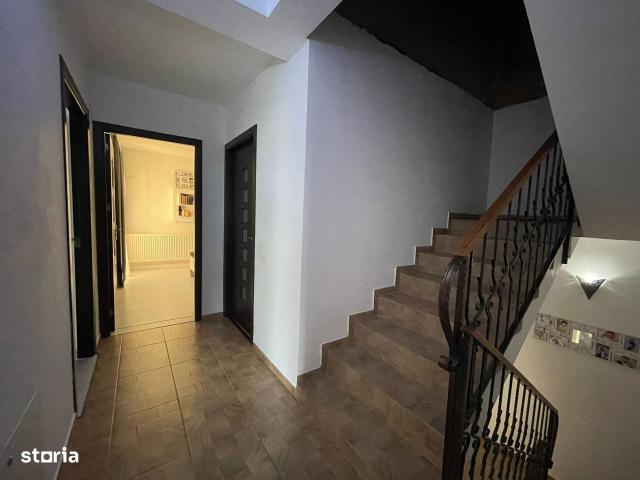 Casă vânzări în Dragomiresti-deal