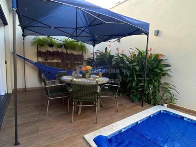 Casa venda em Região Imediata de São José do Rio Preto, Região Metropolitana de São José do Rio Preto