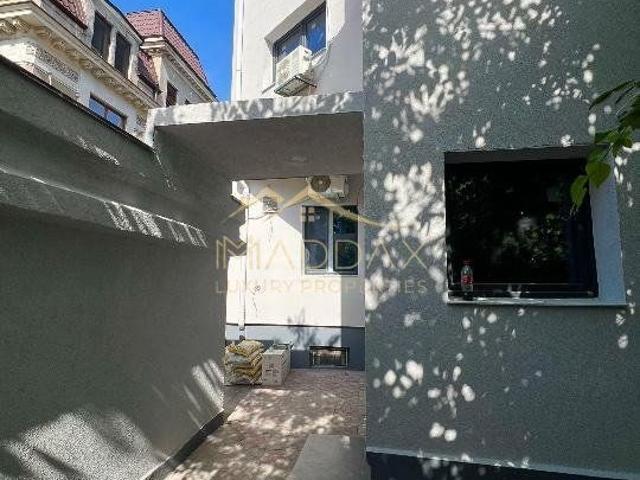 Casă vânzări