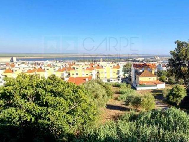Terreno venda em Sobralinho, Lisboa