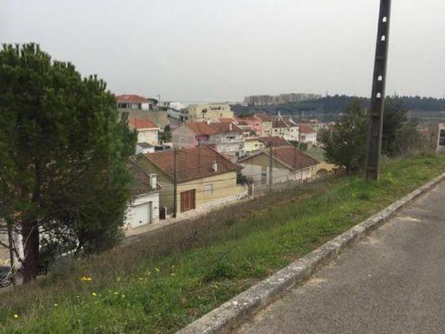 Terreno venda em Vialonga, Lisboa