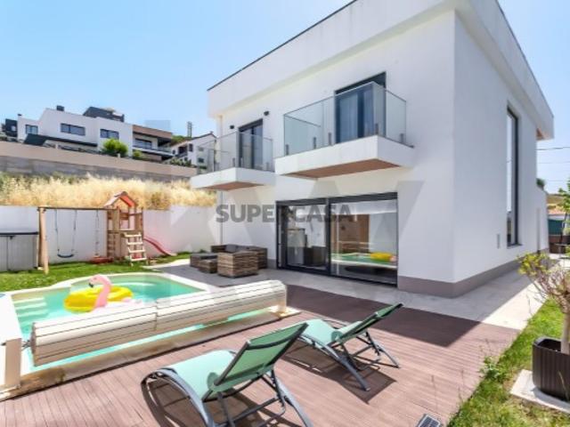 Casa venda em Alpriate, Vialonga