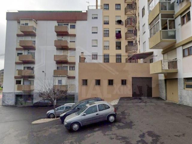 Garagem venda em Vila Franca De Xira, Lisboa