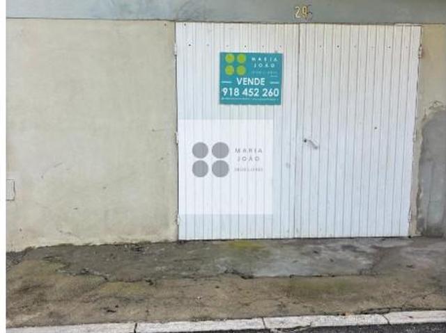 Garagem venda em Vila Franca De Xira, Lisboa