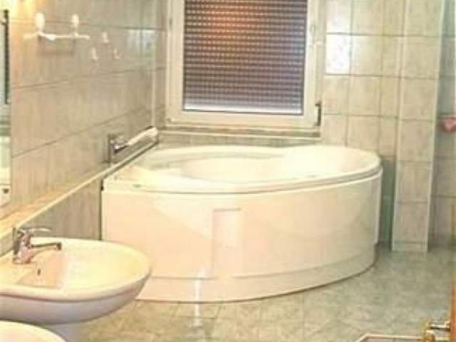 Casă închirieri în București