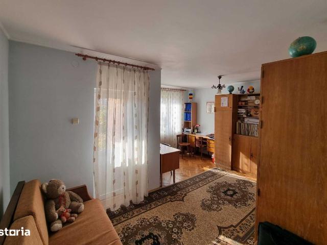 Casă vânzări