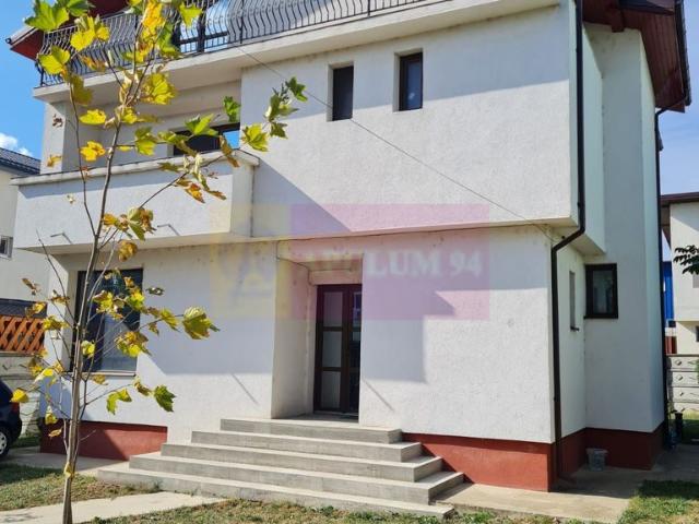 Casă vânzări