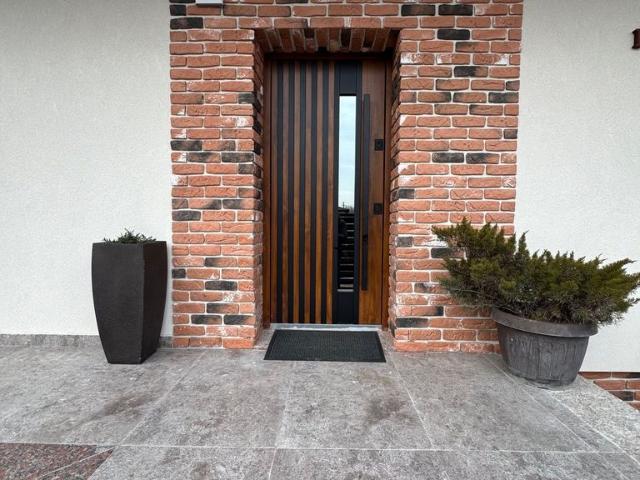 Casă vânzări în Dumbraveni, București