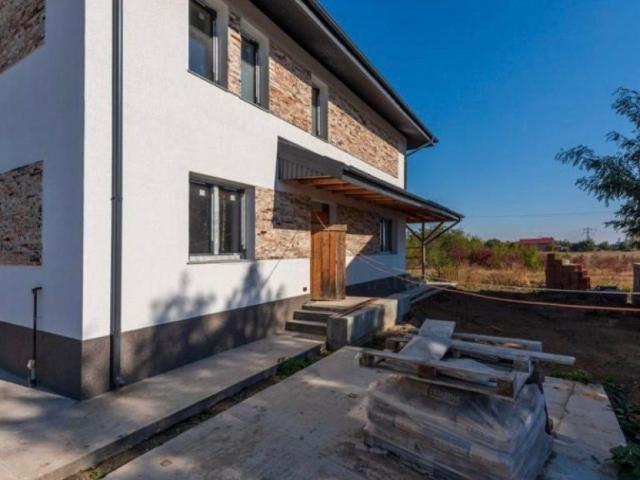 Casă vânzări în Tartasesti