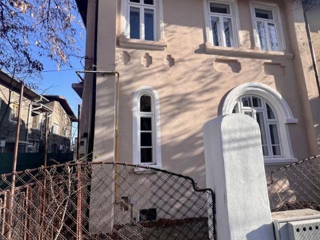 Casă închirieri