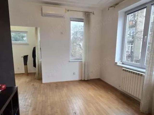 Casă închirieri în București
