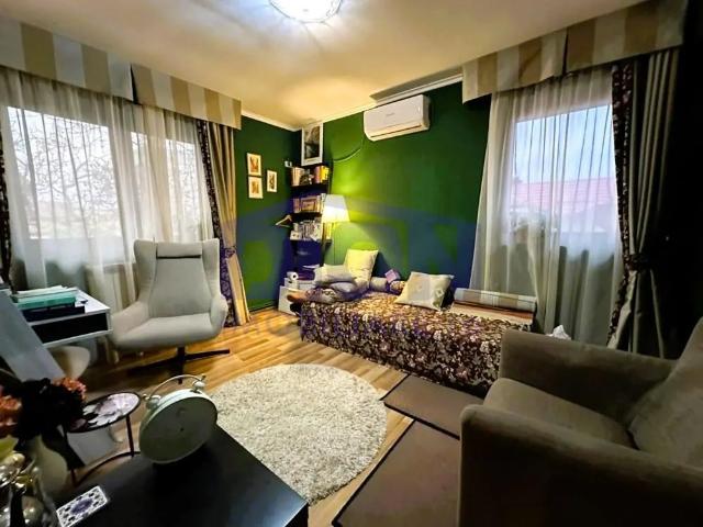 Casă închirieri în Colțea, București