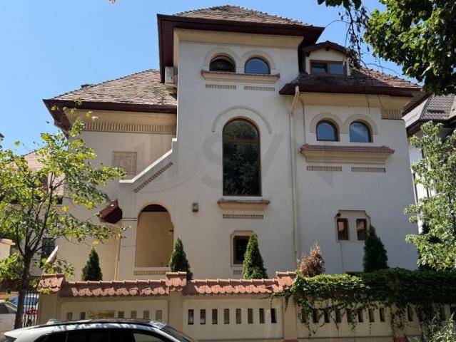 Casă închirieri în București