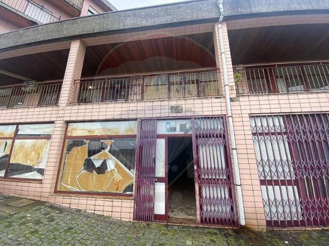 Loja venda em Gavião, Braga