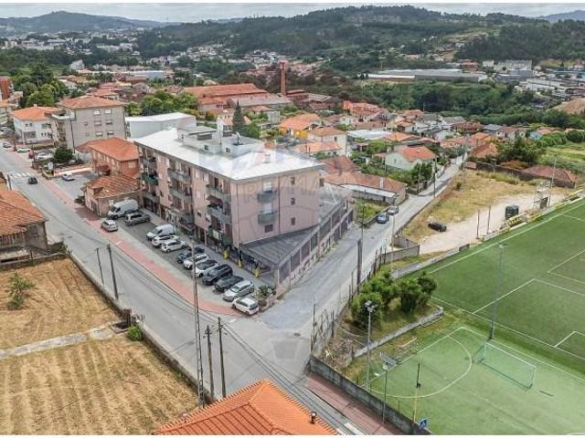 Loja venda em Gavião, Braga