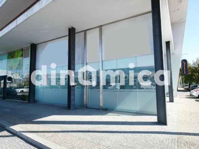 Loja alugar em Gavião, Braga