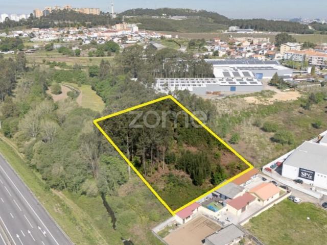 Terreno venda em Laborim, Vila Nova De Gaia