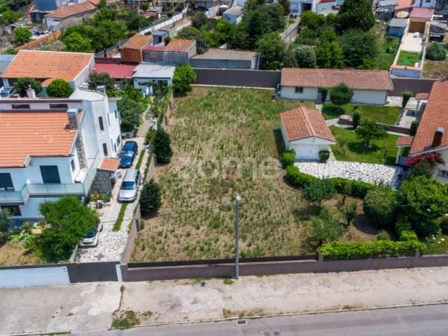 Terreno venda em Laborim, Vila Nova De Gaia