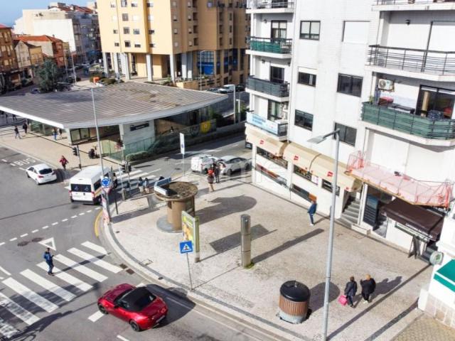 Loja venda em Laborim, Vila Nova De Gaia