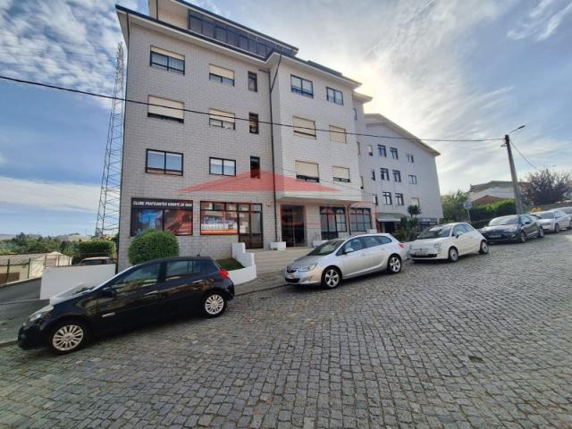Garagem venda em Vila Nova De Gaia