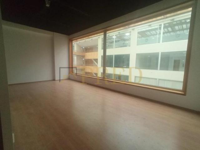 Escritório alugar em Laborim, Vila Nova De Gaia