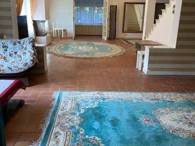 Casă închirieri în New Point Residence, Voluntari