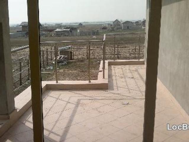 Cabană vânzări în Romani