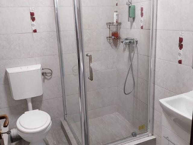 Casă vânzări