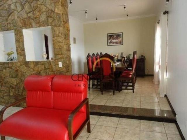 Casa venda em Região Imediata de Bauru, Bauru