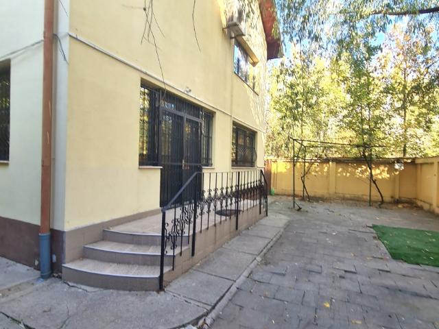 Casă închirieri în București