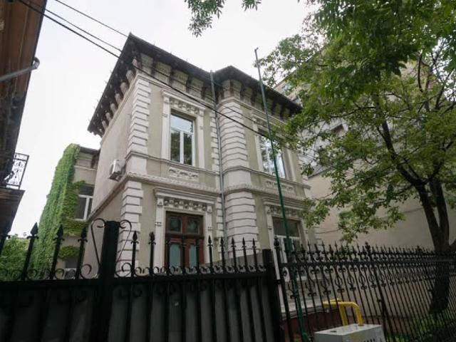 Casă închirieri în București