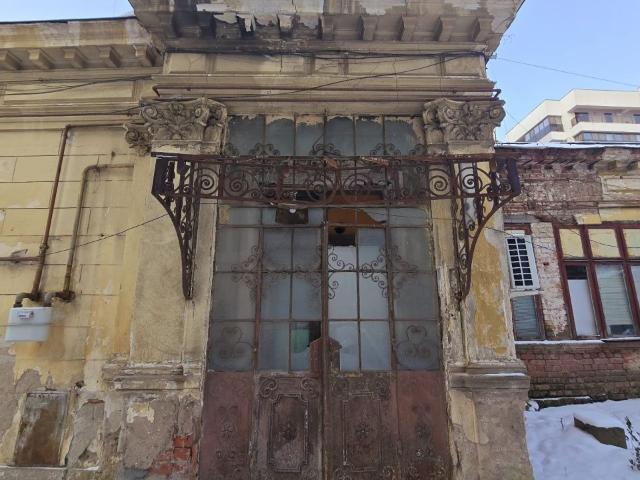 Casă vânzări