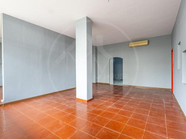 Loja venda em Afonsim, Vila Real