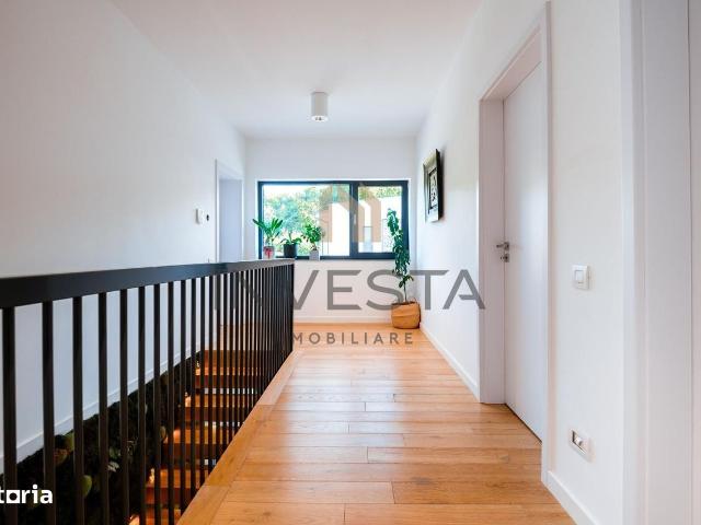 Casă vânzări
