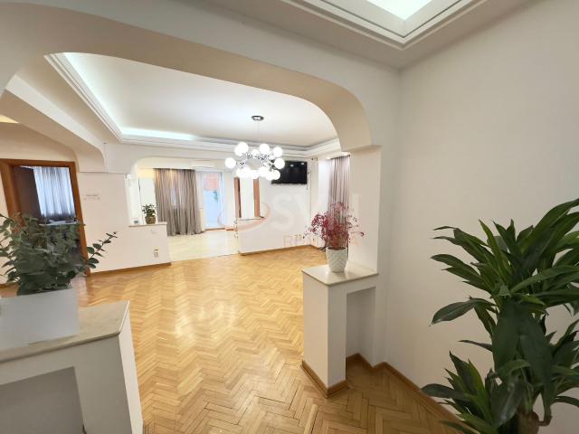 Casă închirieri în București