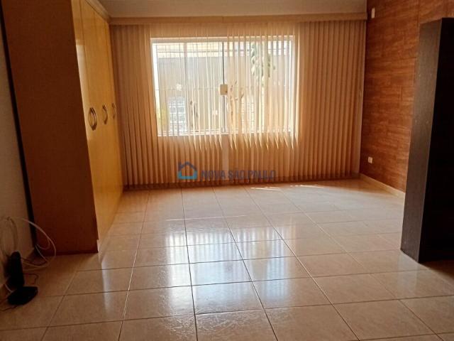 Casa aluguel em Região Imediata de São José dos Campos, Região Metropolitana do Vale do Paraíba e Litoral Norte