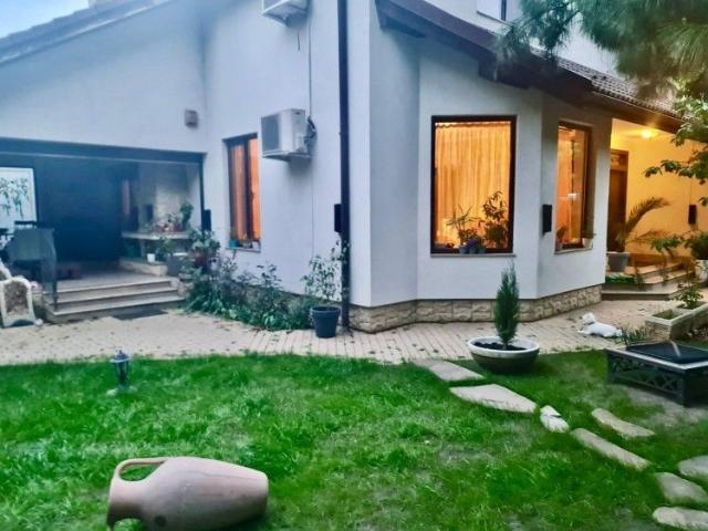Casă închirieri în București