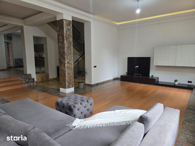 Casă închirieri în Colțea, București