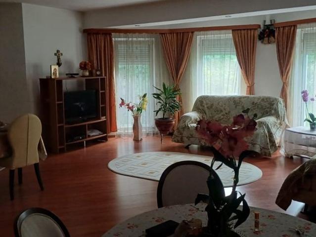 Casă închirieri în București