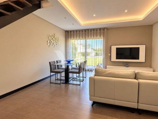 Apartamento alugar em Faro (Sé e São Pedro), Faro
