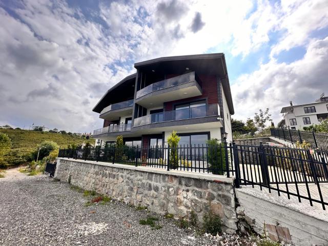 Trabzon içerisinde satılık Villa
