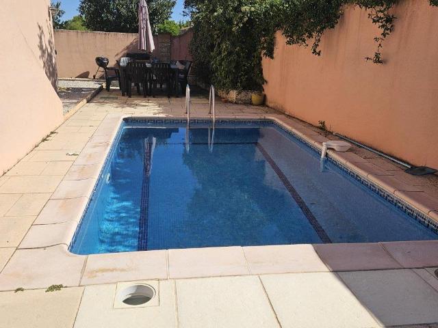 Maison vente à Béziers, Castelnau-de-guers