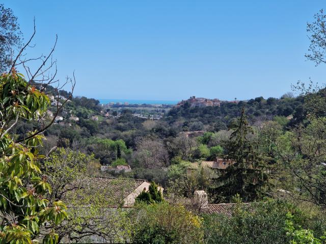 Maison vente à Grasse, Biot