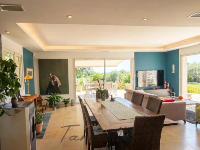 Maison vente à Privas, Alba-la-romaine