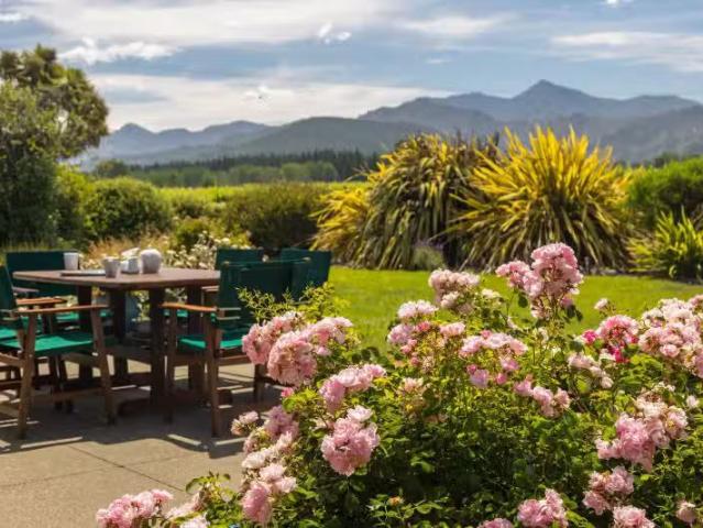 House for sale in Marlborough