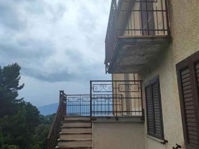 Villa Indipendente in vendita a Vinchiaturo, Molise