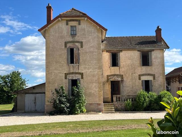 Maison vente à Louhans-Châteaurenaud, Cuisery